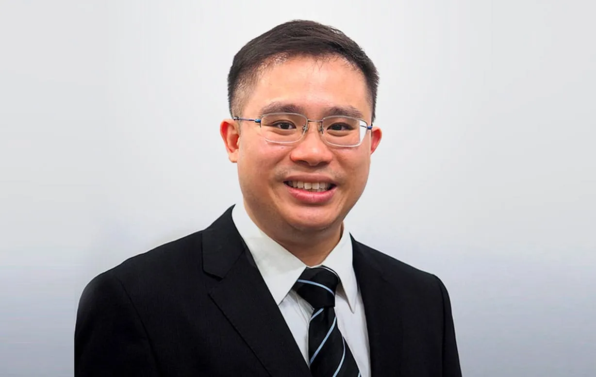 Portrait of Dr Seng Chusheng, Consultant Orthopaedic Surgeon